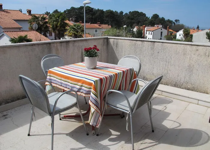 Holiday Home Ada - Prc206 By Interhome